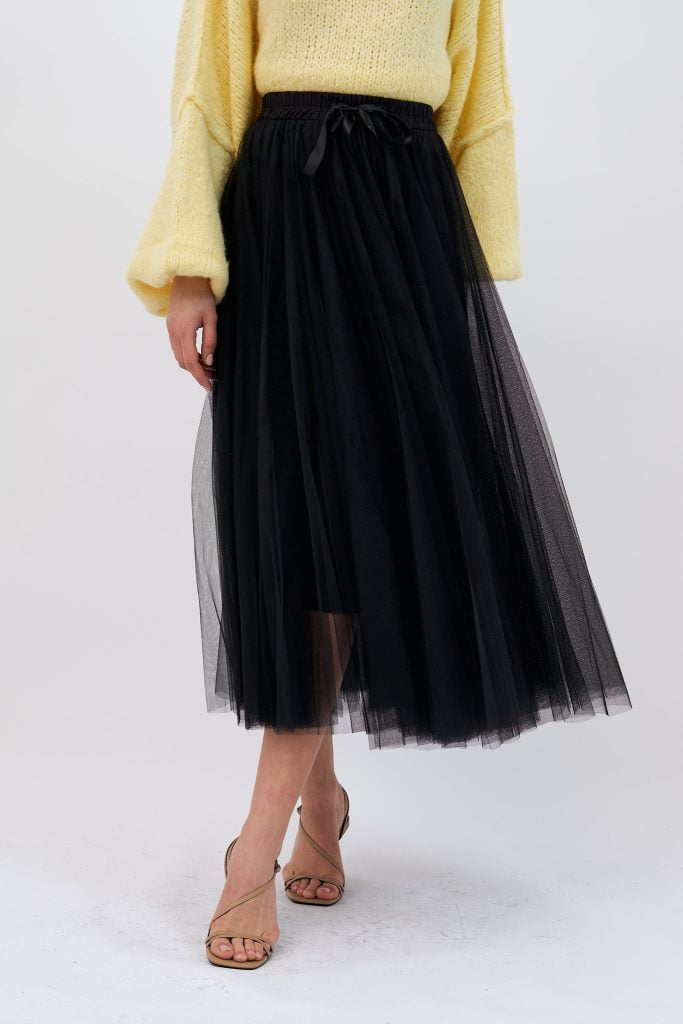 Charlotte-Tulle Skirt Black - yLondon