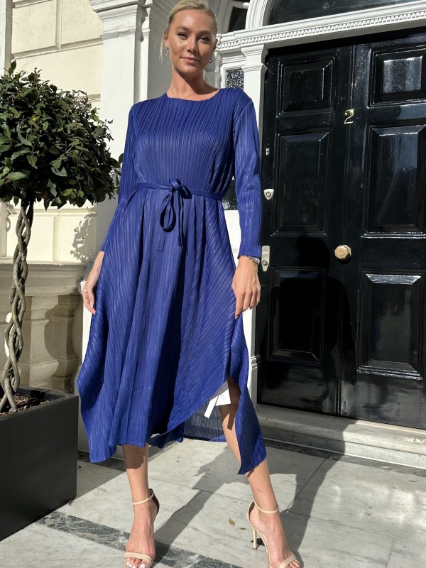 Phoebe -Plisse dress in blue