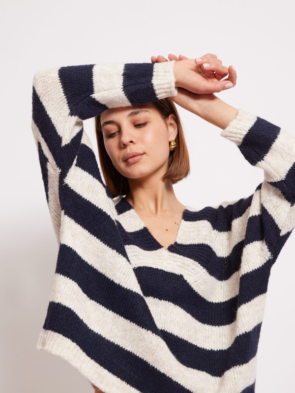Kimberly - Wool Blend Sweater In Navy
