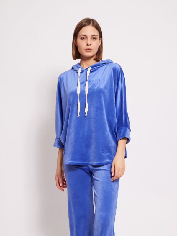 Gigi - Stretch Velvet Hoodie In Light Blue
