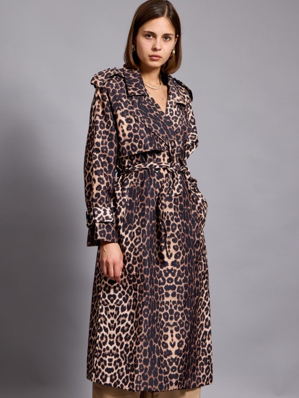 Caprice -belted trench coat in leopard print