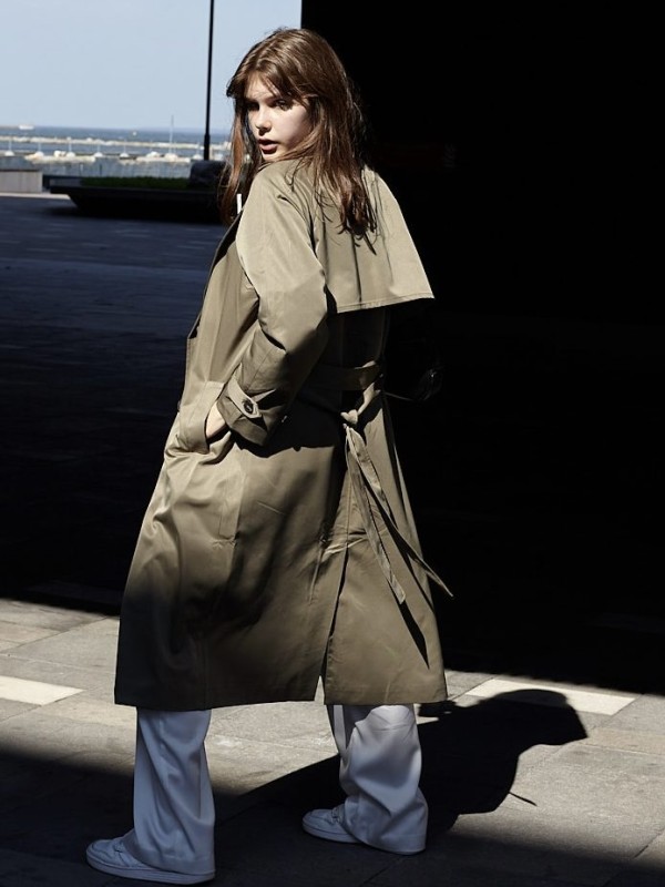 Cassidy -belted cotton-gabardine  trench coat in Khaki