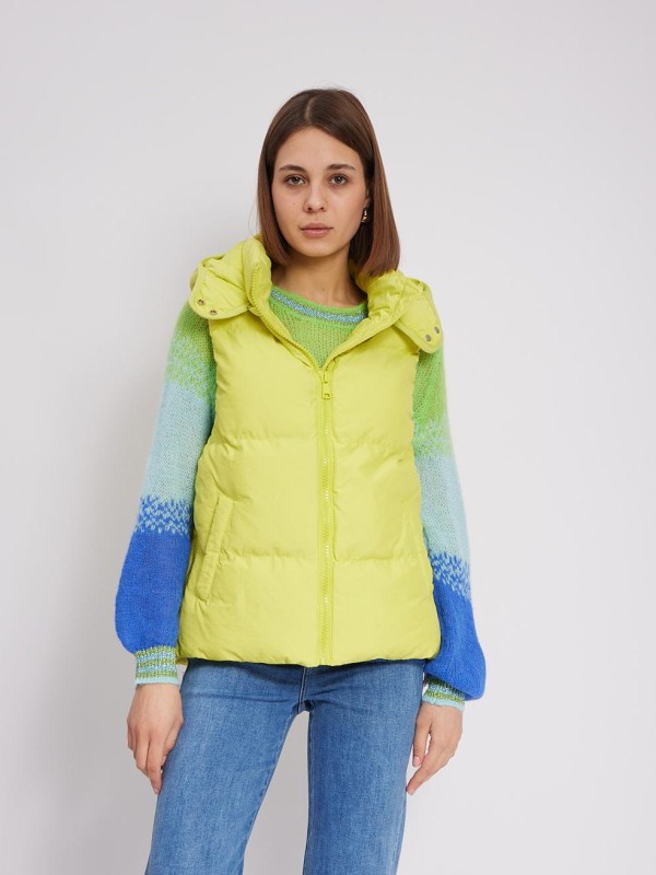 Gena  - Hooded Puffer Gilet In lime