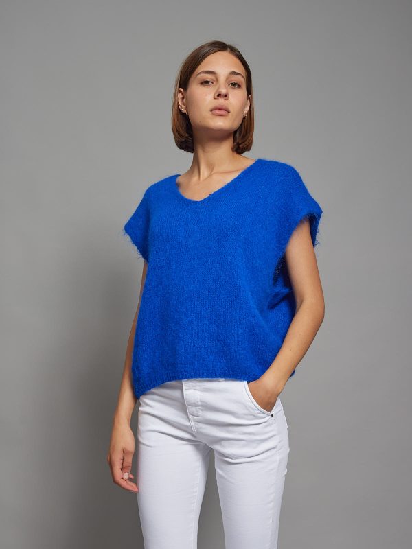 Lara - Knitted Vest In blue