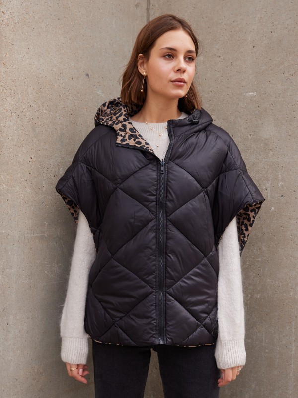 Georgina- Reversible Puffer Gilet In Black and Leopard
