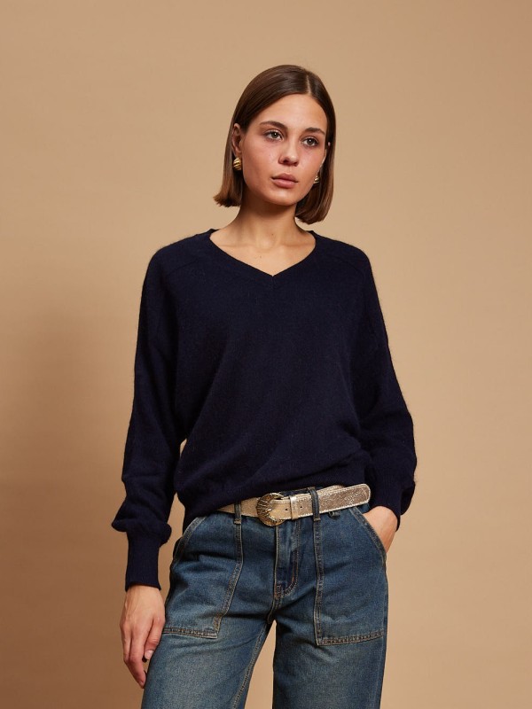 Leticia - Wool-blend v neck Sweater In navy