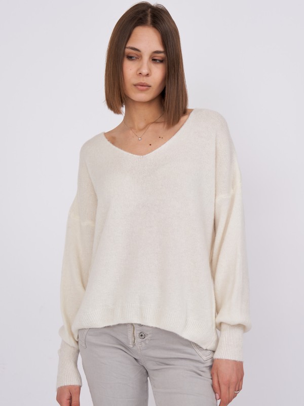 Anissa- Alpaca blend Sweater In White
