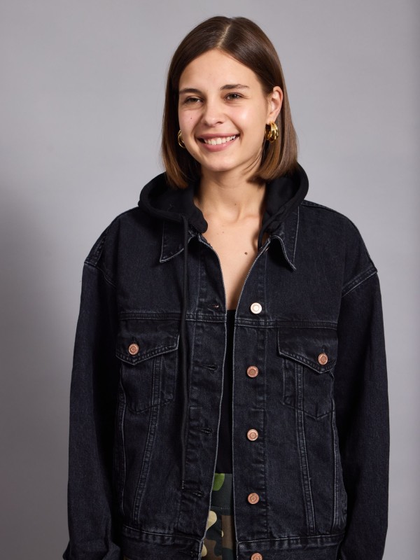 Kimberly - Hooded Denim jacket in black