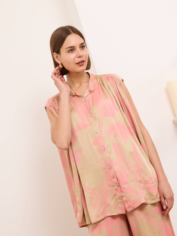 Adrianna - silk-satin sleeveless blouse abstract in salmon and beige