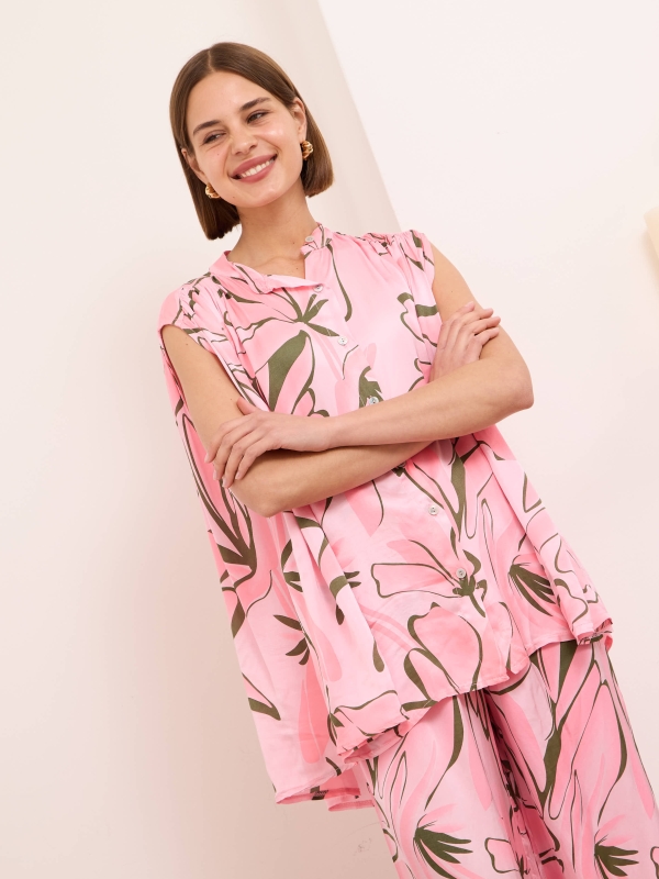 Adrianna - silk-satin sleeveless blouse abstract in pink