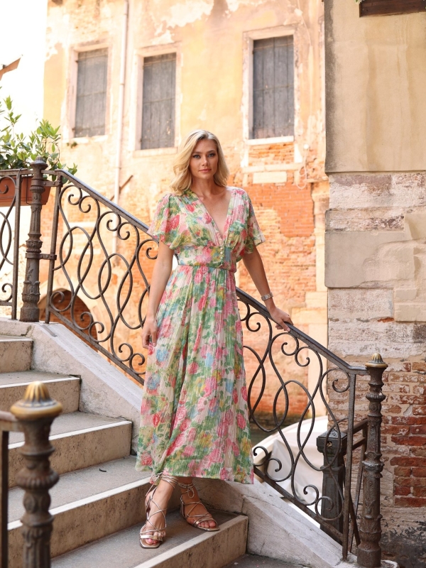 Genevieve - Floral Print Midi Dress In Pink