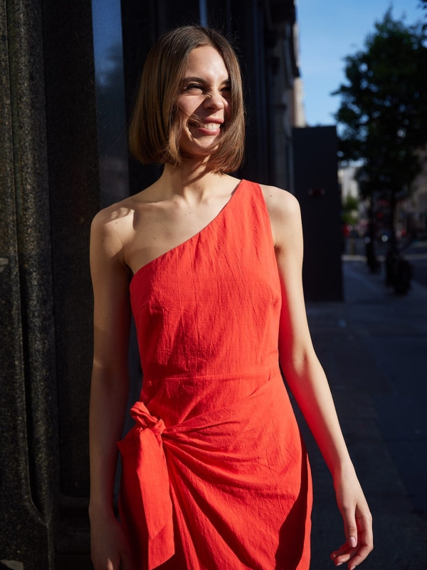Vivian - One shoulder Midi Dress In Red