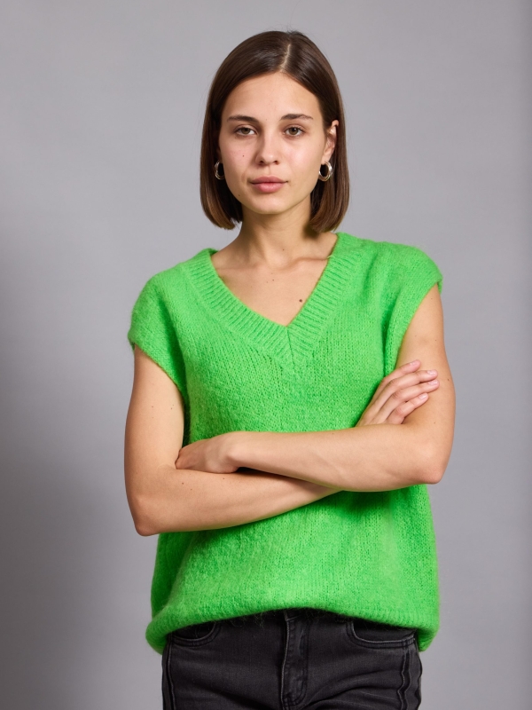 Nina - Knitted Vest In Green