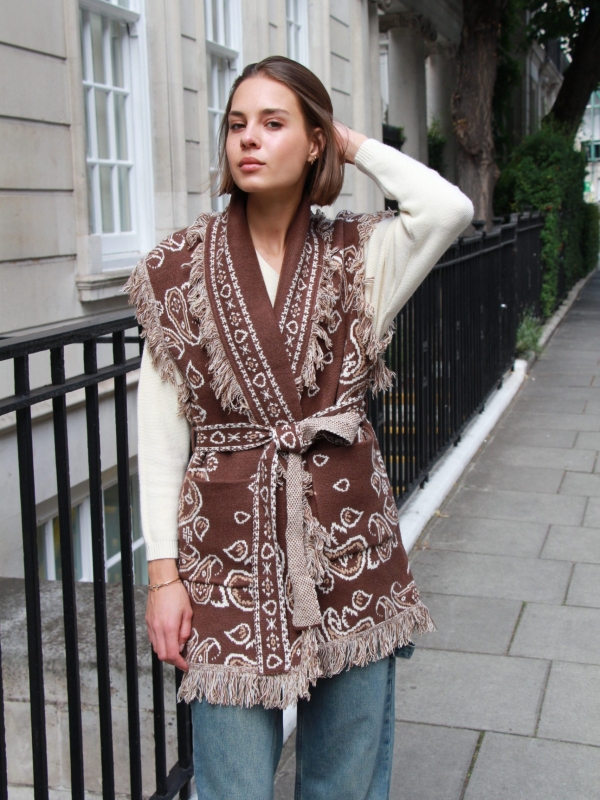 Odette - jacquard-knit wool cashmere gilet in brown