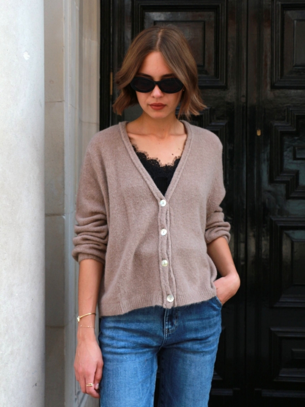 Isla - button embellished ribbed knit cardigan in toupe