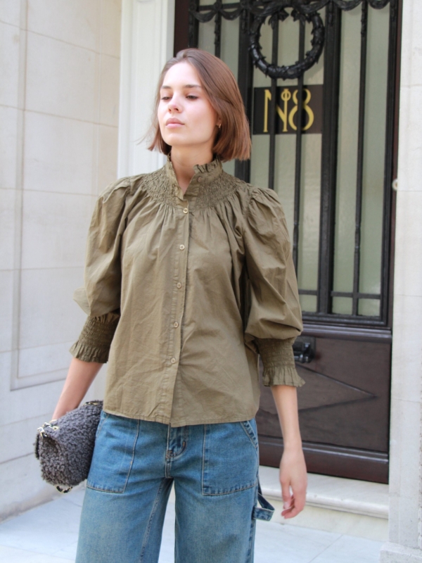 EMMA- smocked cotton shirt in khaki