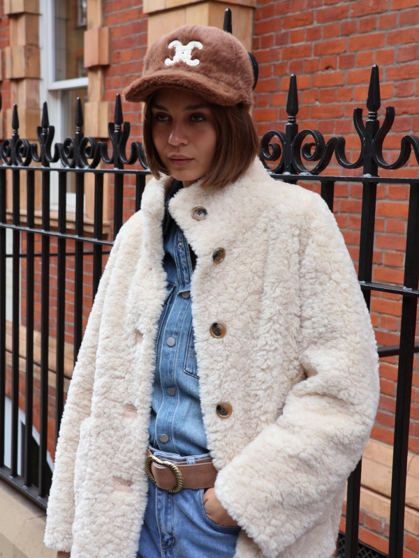 Stella - Faux Fur coat in white