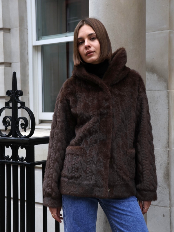Mila - hooded Faux Fur coat in brown