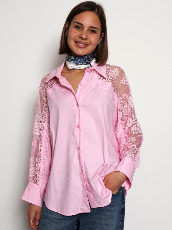 Khloe -Cotton Blouse with Lace Sleeve Details In Pink