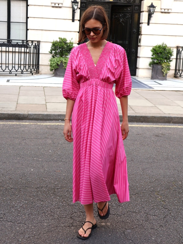Genevieve - Ruched Cotton Maxi Dress In pink