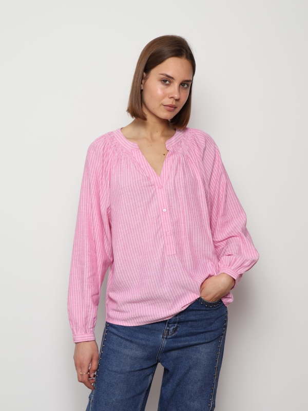 Phoebe - Smocked Cotton Shirt  In Pink
