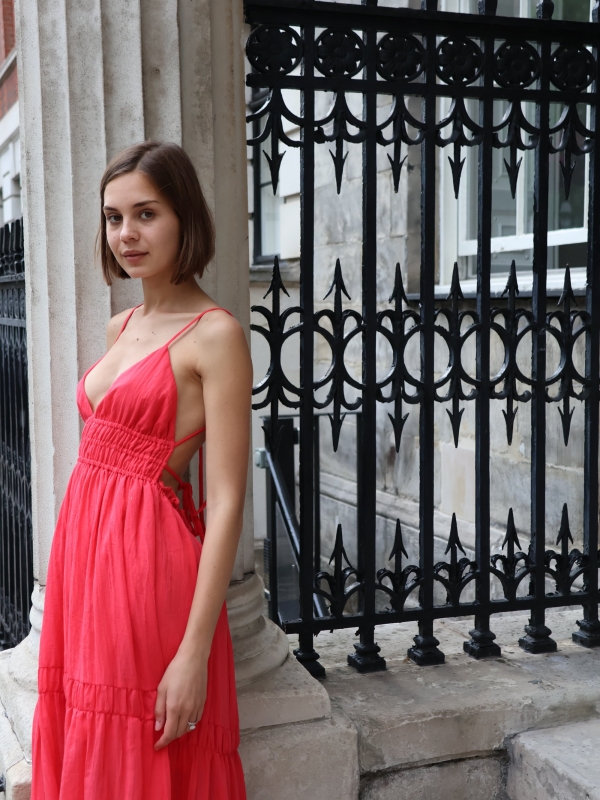 Sienna - Open Back Maxi Dress In red