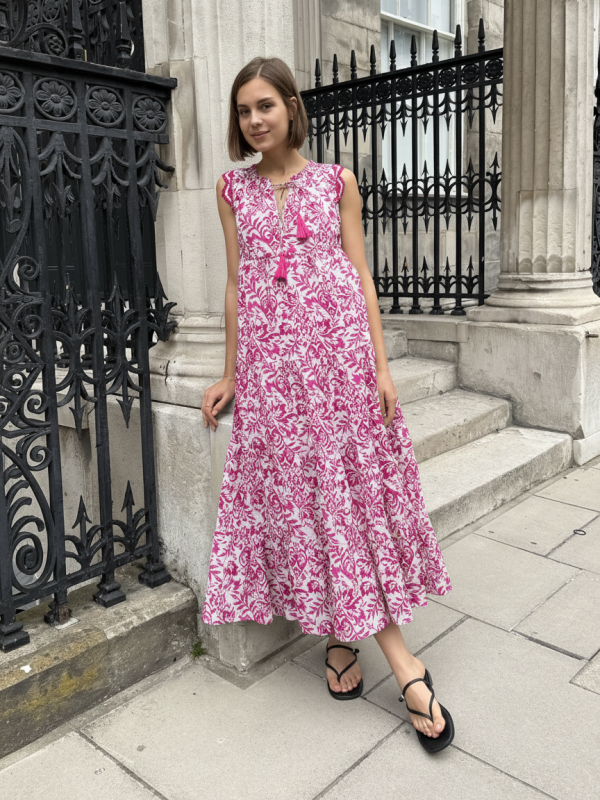 Haylee- Bohemian  Striped Sleeveless  Maxi Dress in Pink floral