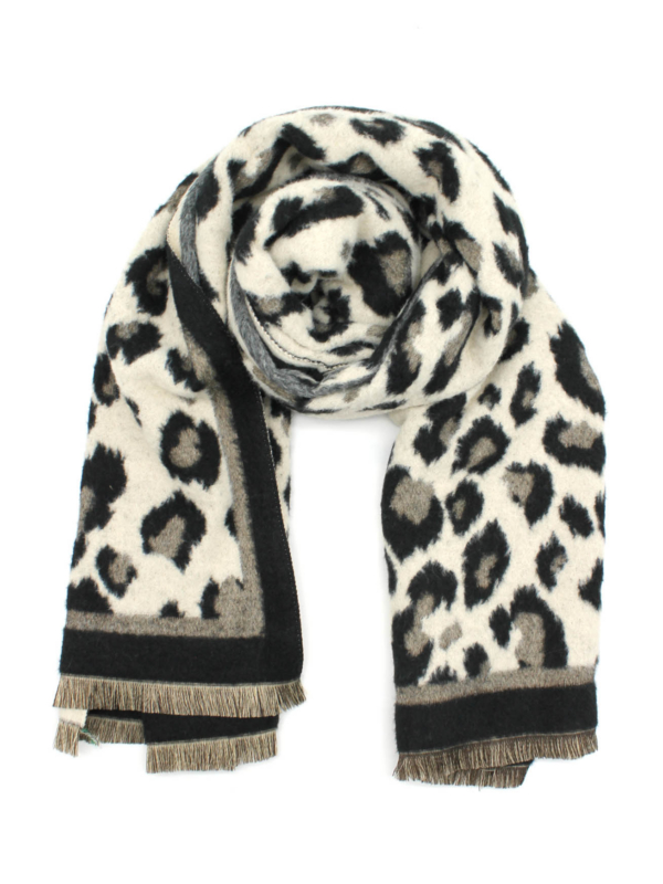 Luna - Leopard Print Scarf In black